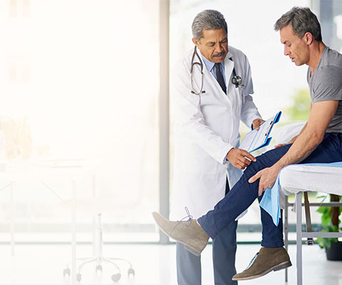 Best Knee Replacement Surgeon: Tips for a Successful Operation & Recovery